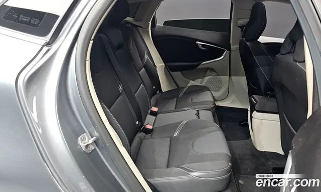 Volvo V40 2015 1.6 автомат (гидро), миниатюра 11
