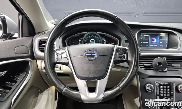 Volvo V40 2015 1.6 автомат (гидро), миниатюра 12
