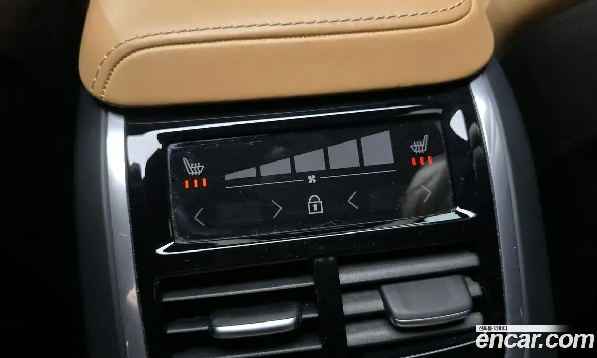 Volvo V60 2020 2.0 автомат (гидро), фото 16 Volvo V60 2020 2.0 автомат (гидро), фото 16