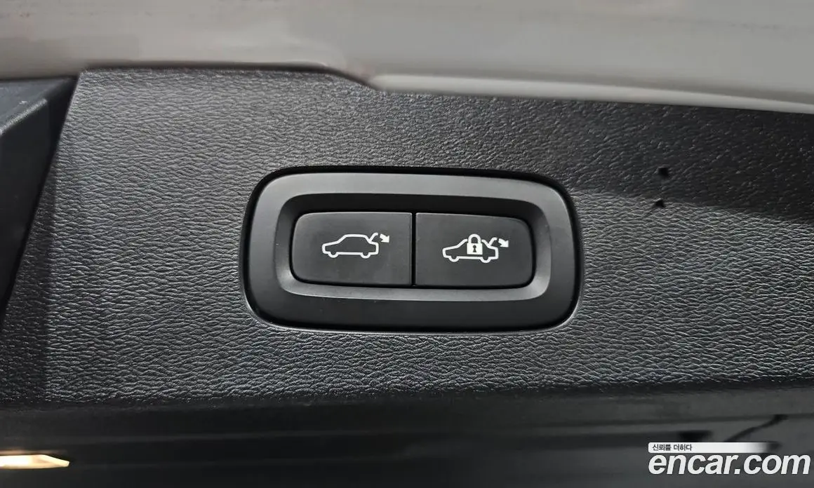 Volvo V60 2020 2.0 автомат (гидро), фото 20 Volvo V60 2020 2.0 автомат (гидро), фото 20