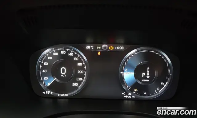 Volvo XC60 2021 2.0 автомат (гидро), миниатюра 11