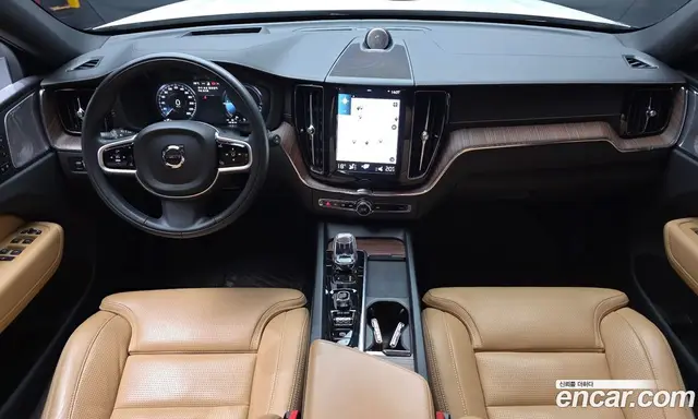 Volvo XC60 2021 2.0 автомат (гидро), миниатюра 10