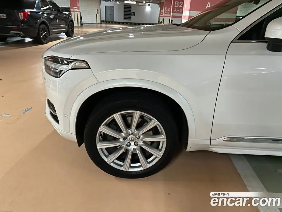 Volvo XC90 2016 2.0 автомат (гидро), фото 11