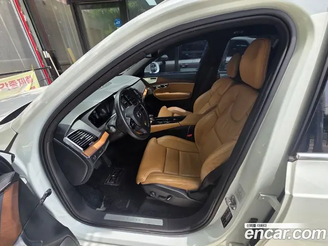 Volvo XC90 2016 2.0 автомат (гидро), миниатюра 8
