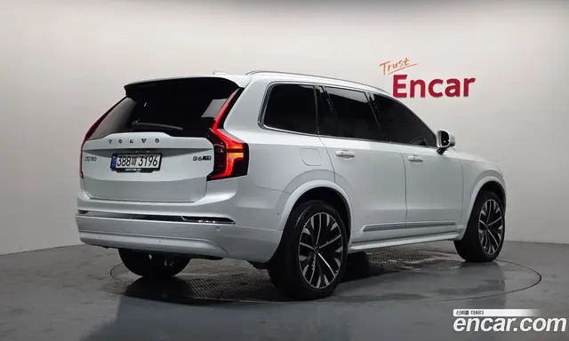 Volvo XC90 2025 2.0 автомат (гидро), миниатюра 2