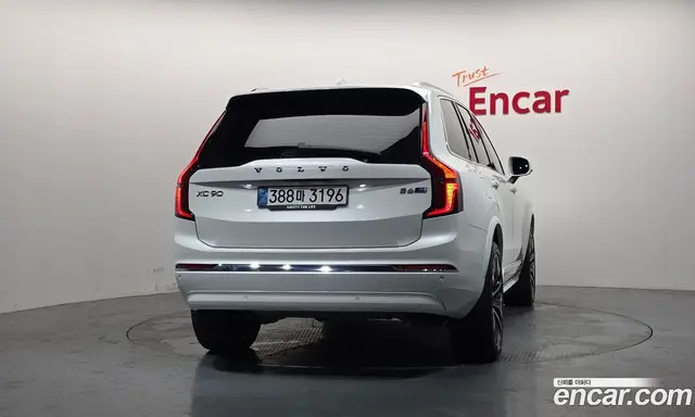 Volvo XC90 2025 2.0 автомат (гидро), миниатюра 4