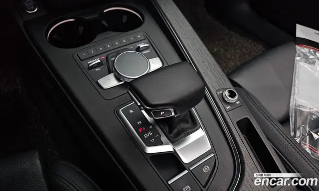 Audi A4 2018 2.0 автомат (гидро), миниатюра 12