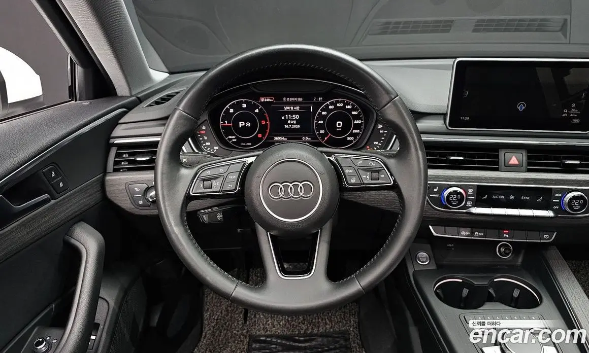 Audi A4 2018 2.0 автомат (гидро), фото 19