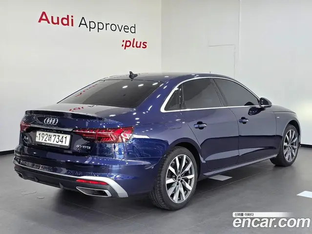 Audi A4 2023 2.0 автомат (гидро), миниатюра 2