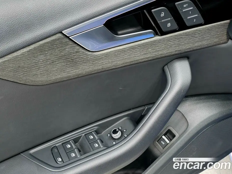 Audi A4 2023 2.0 автомат (гидро), фото 12
