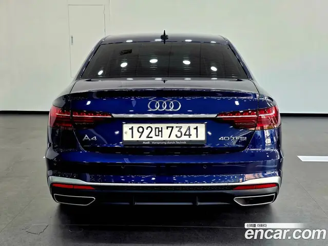Audi A4 2023 2.0 автомат (гидро), миниатюра 4
