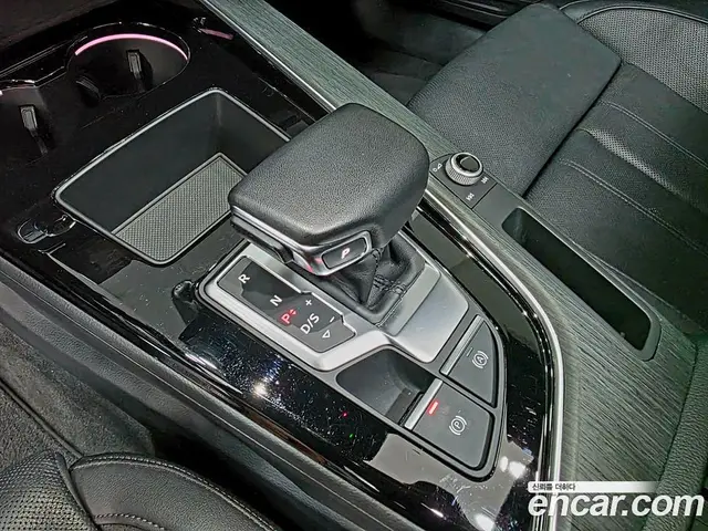 Audi A4 2023 2.0 автомат (гидро), миниатюра 9
