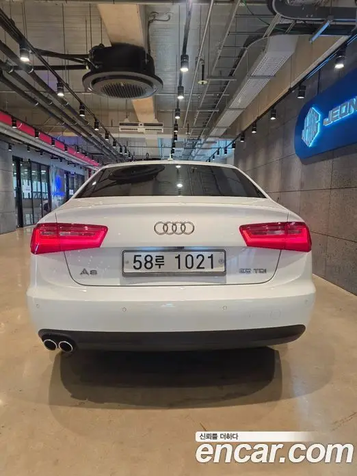 Audi A6 2014 2.0 автомат (гидро), фото 4