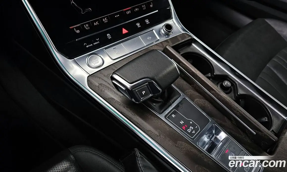 Audi A6 2020 2.0 автомат (гидро), фото 9
