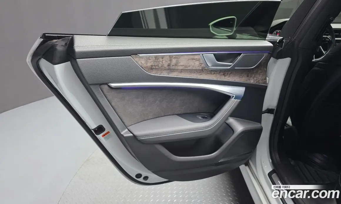 Audi A7 2021 3.0 автомат (гидро), фото 15