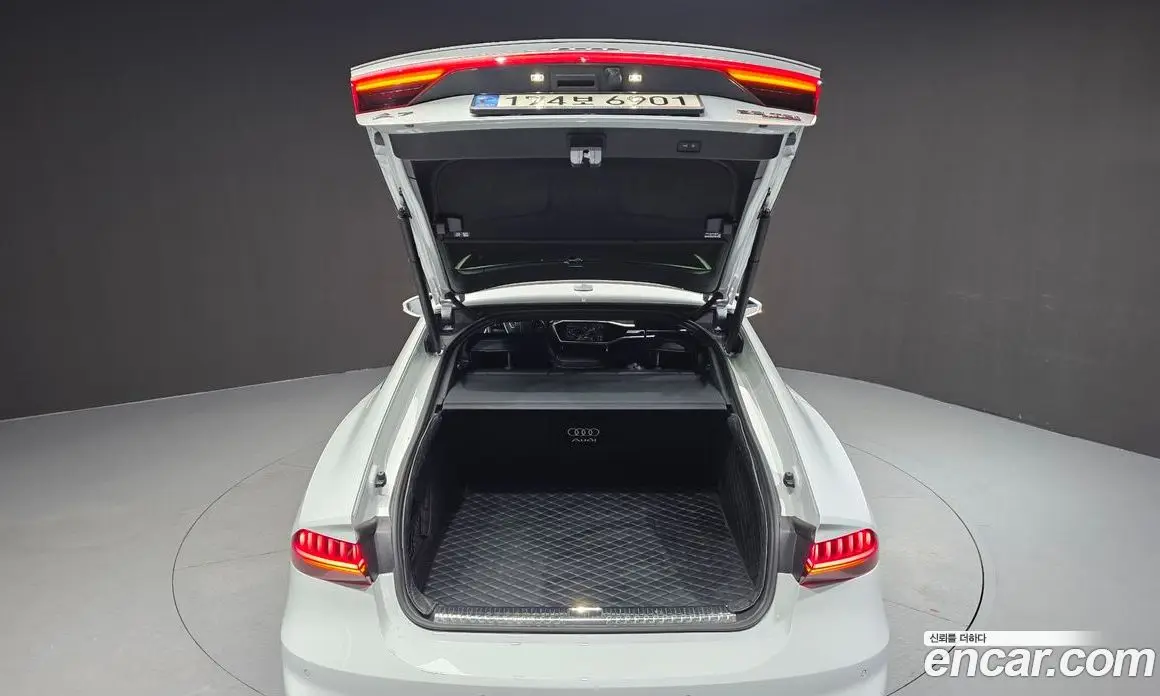 Audi A7 2021 3.0 автомат (гидро), фото 24