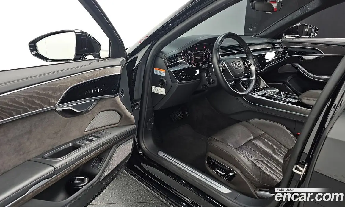 Audi A8 2021 4.0 автомат (гидро), фото 11