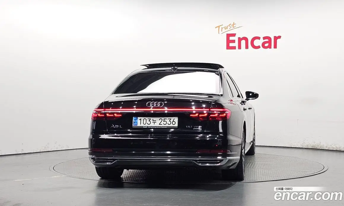 Audi A8 2021 4.0 автомат (гидро), фото 4