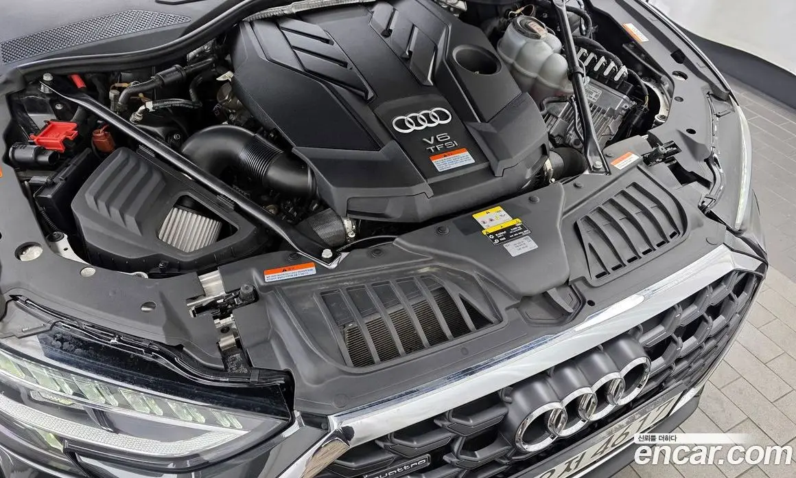 Audi A8 2023 3.0 автомат (гидро), фото 6