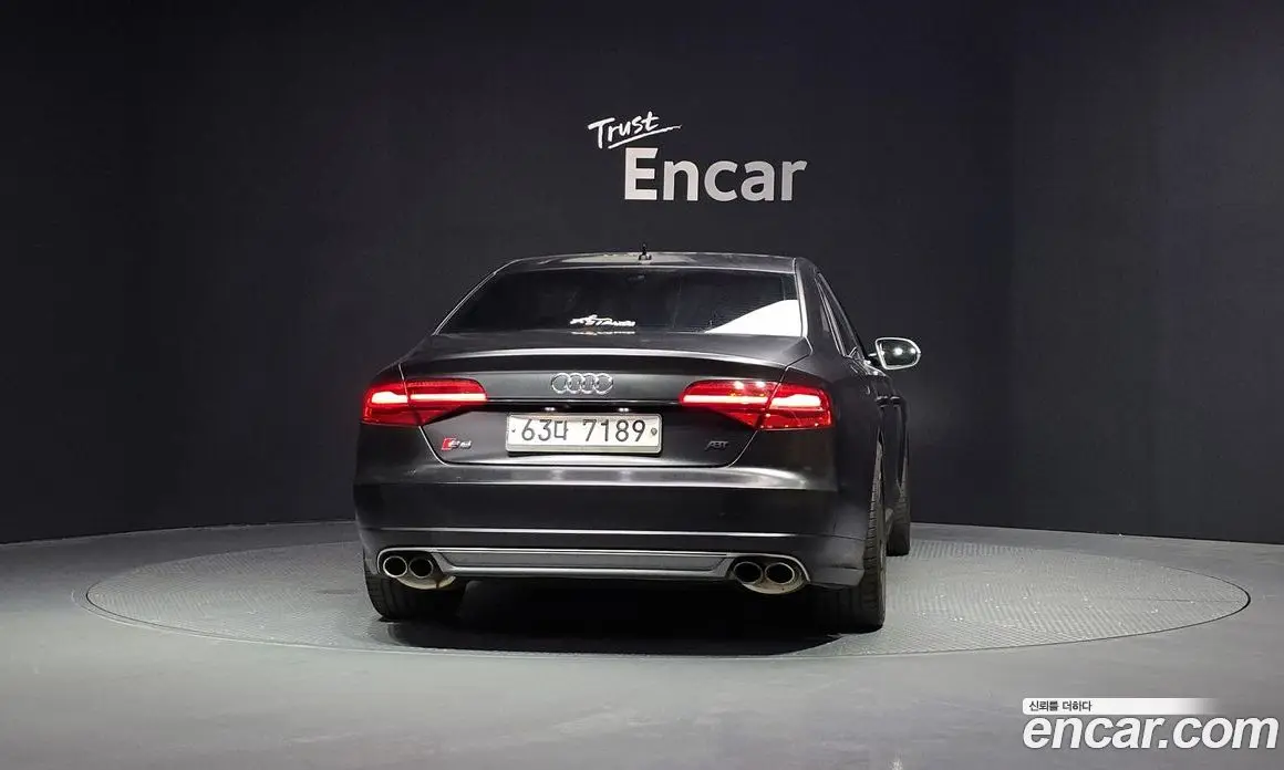 Audi S8 2014 4.0 автомат (гидро), фото 4 Audi S8 2014 4.0 автомат (гидро), фото 4