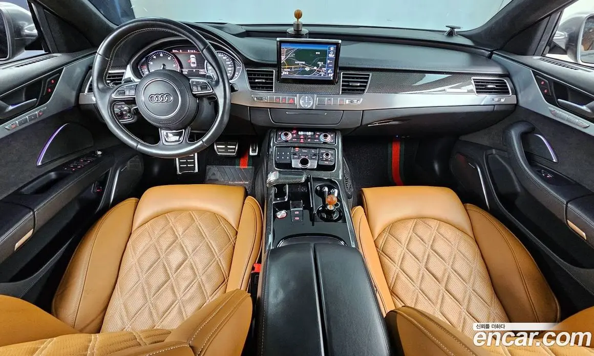 Audi S8 2014 4.0 автомат (гидро), фото 7 Audi S8 2014 4.0 автомат (гидро), фото 7