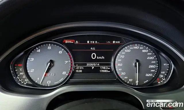 Audi S8 2014 4.0 автомат (гидро), миниатюра 8 Audi S8 2014 4.0 автомат (гидро), миниатюра 8