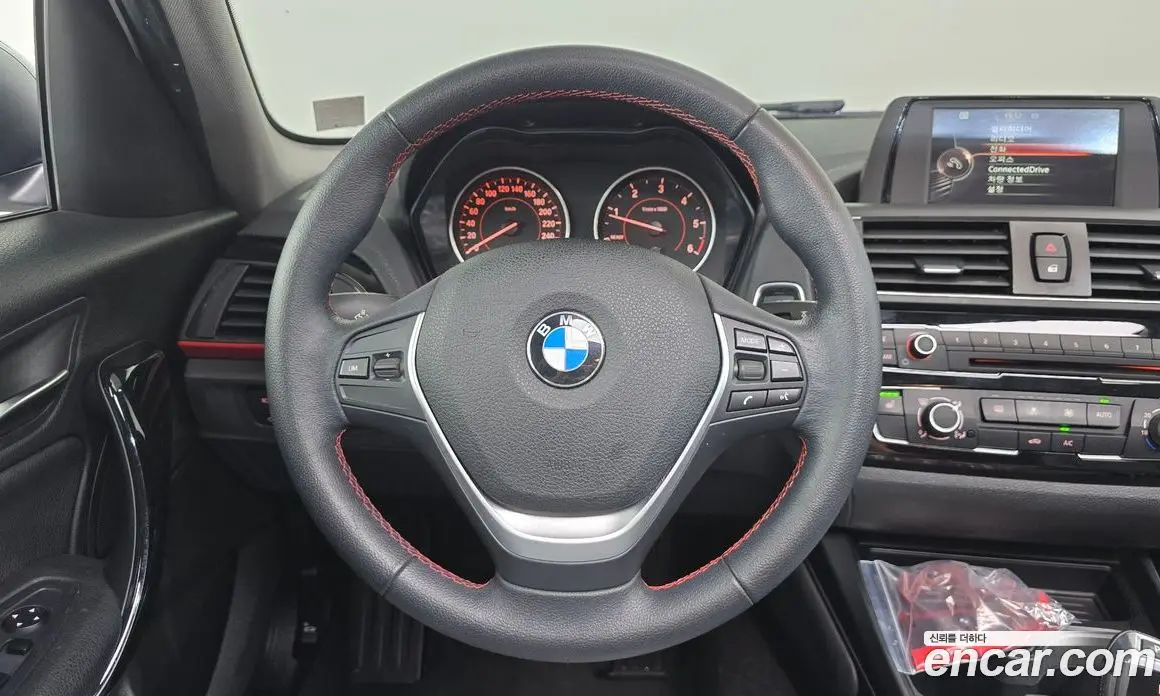 BMW 1 серия 2016 2.0 автомат (гидро), фото 14