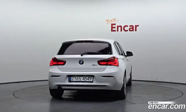 BMW 1 серия 2016 2.0 автомат (гидро), миниатюра 4