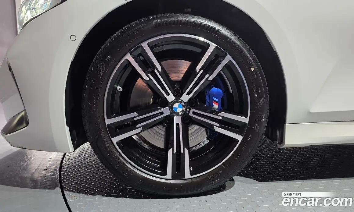 BMW 3 серия 2024 2.0 автомат (гидро), фото 5