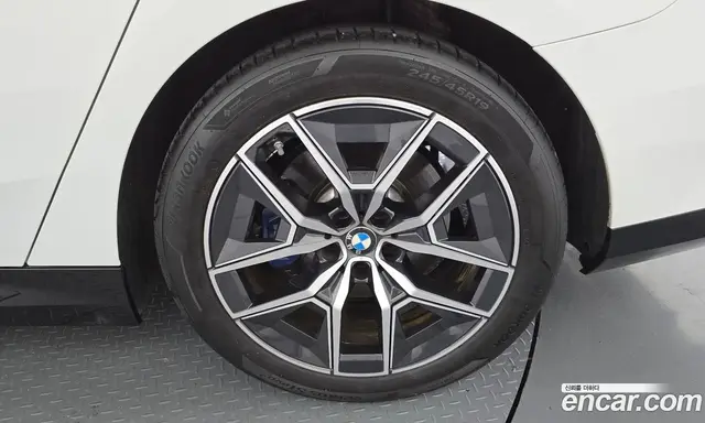BMW 5 серия 2024 2.0 автомат (гидро), миниатюра 6