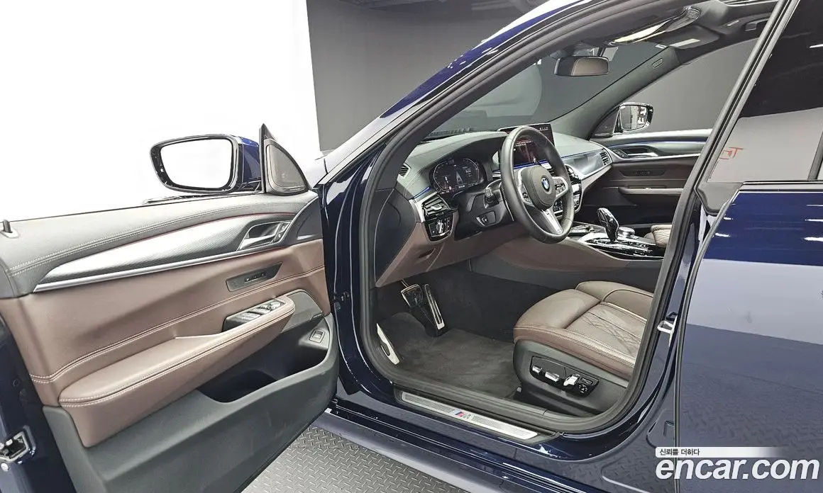 BMW 6 серия 2024 2.0 автомат (гидро), фото 13