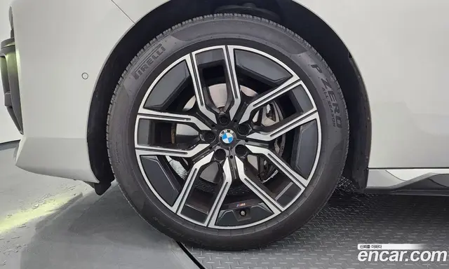 BMW 7 серия 2024 3.0 автомат (гидро), миниатюра 5