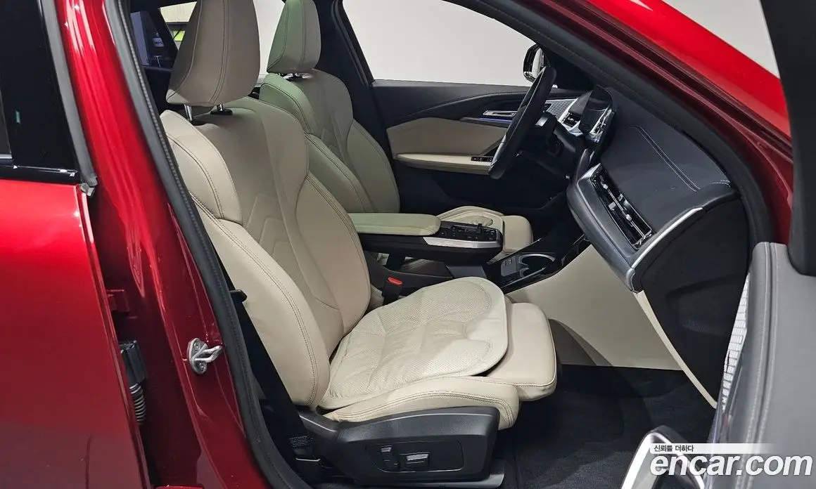BMW iX2 2024 0.2 автомат (гидро), фото 15