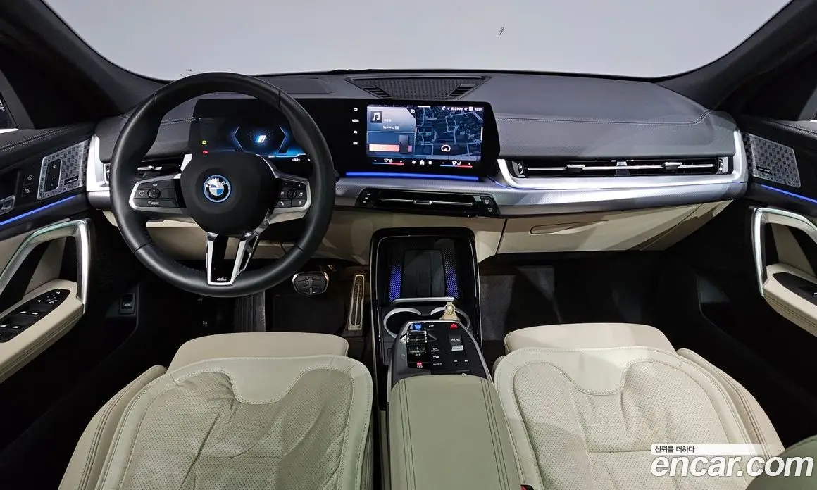 BMW iX2 2024 0.2 автомат (гидро), фото 9