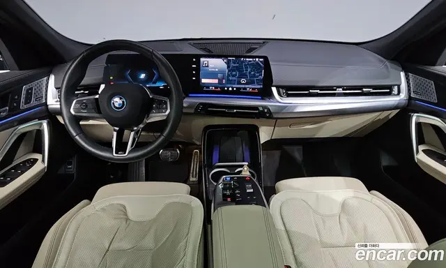 BMW iX2 2024 0.2 автомат (гидро), миниатюра 9