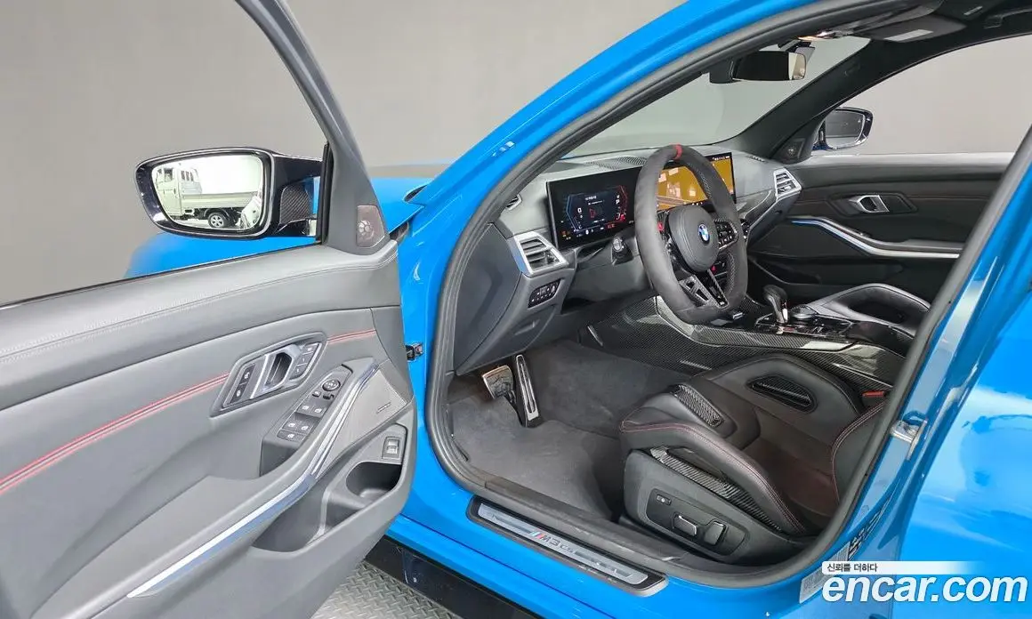BMW M3 2025 3.0 автомат (гидро), фото 18