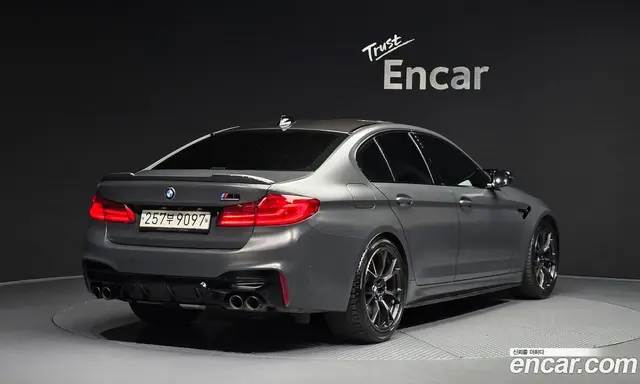 BMW M5 2020 4.4 автомат (гидро), миниатюра 2