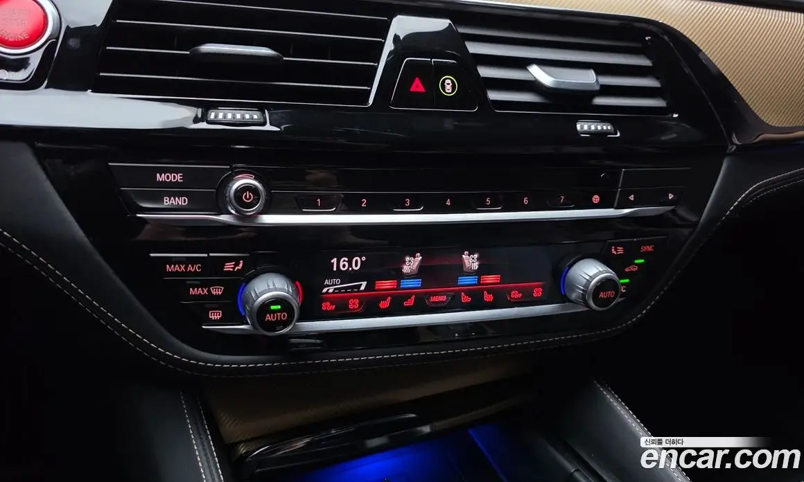 BMW M5 2020 4.4 автомат (гидро), фото 17