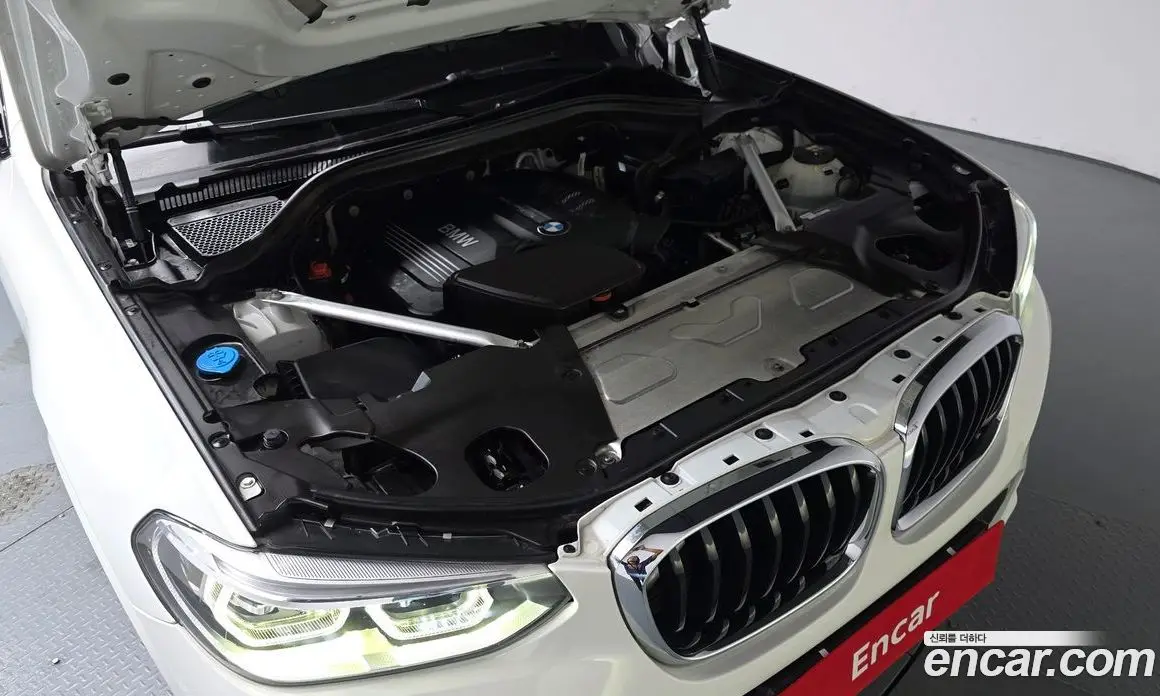 BMW X3 2018 2.0 автомат (гидро), фото 5
