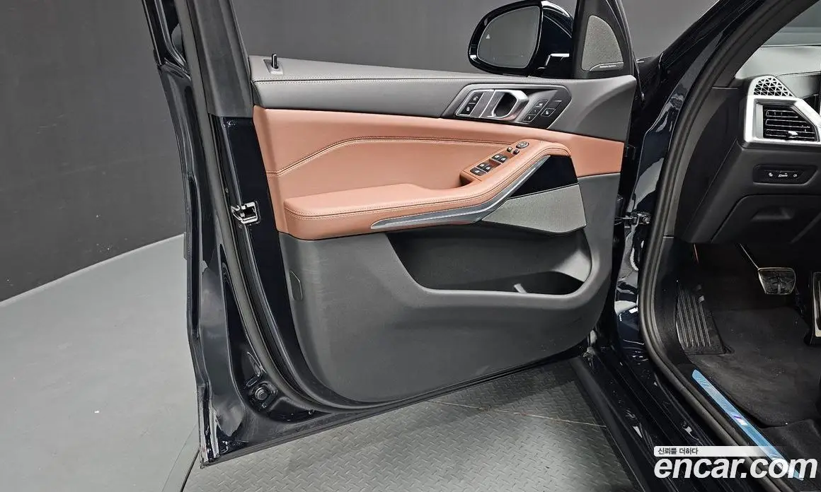 BMW X5 2025 3.0 автомат (гидро), фото 14