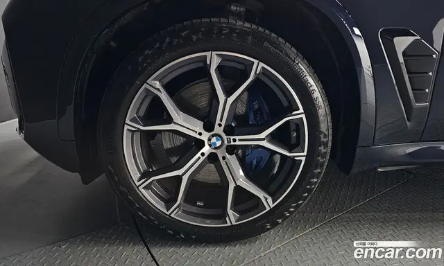 BMW X5 2025 3.0 автомат (гидро), миниатюра 5