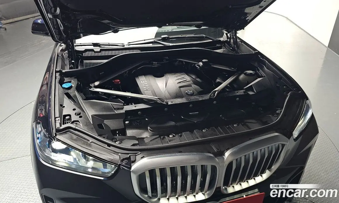 BMW X5 2025 3.0 автомат (гидро), фото 6