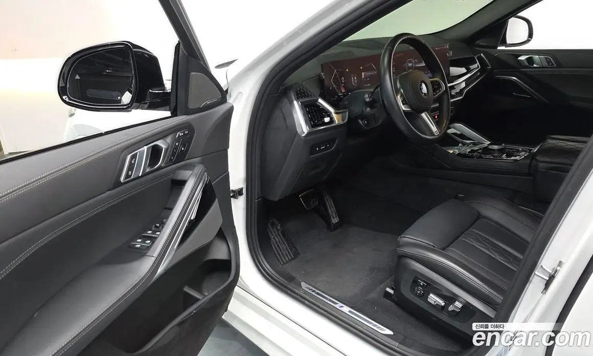 BMW X6 2025 3.0 автомат (гидро), фото 11