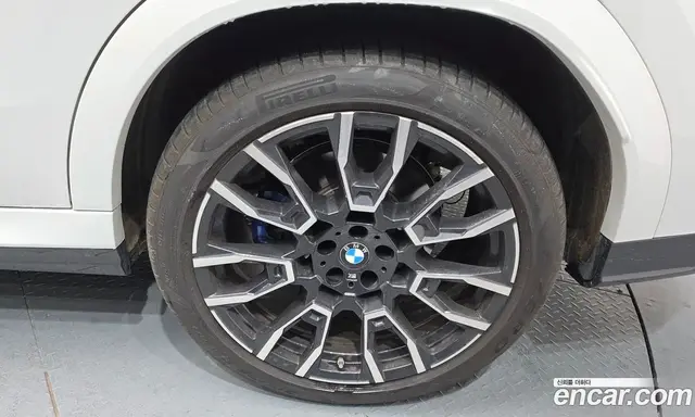 BMW X6 2025 3.0 автомат (гидро), миниатюра 4