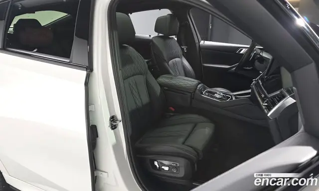 BMW X6 2025 3.0 автомат (гидро), миниатюра 9