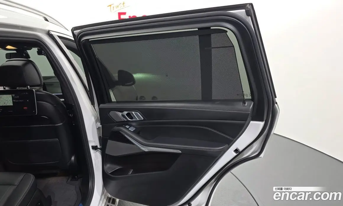 BMW X7 2021 3.0 автомат (гидро), фото 15