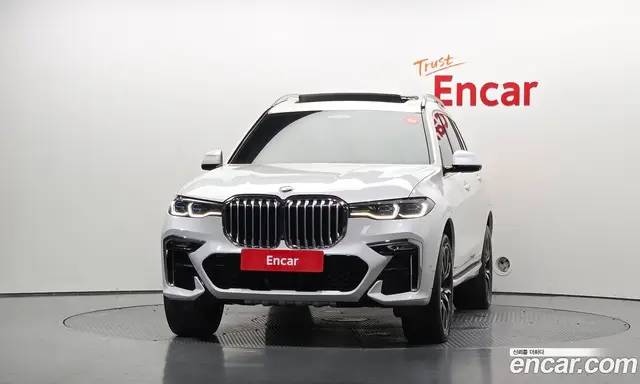 BMW X7 2021 3.0 автомат (гидро), миниатюра 3