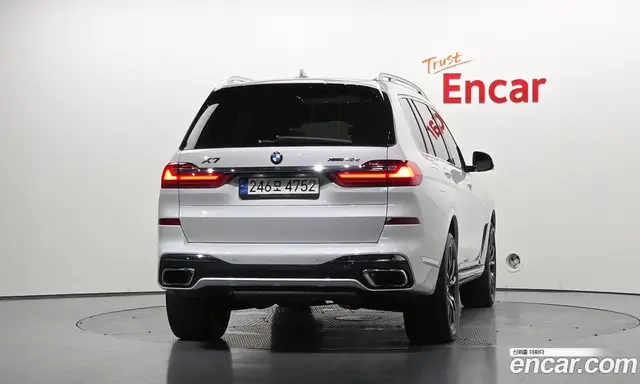 BMW X7 2021 3.0 автомат (гидро), миниатюра 4