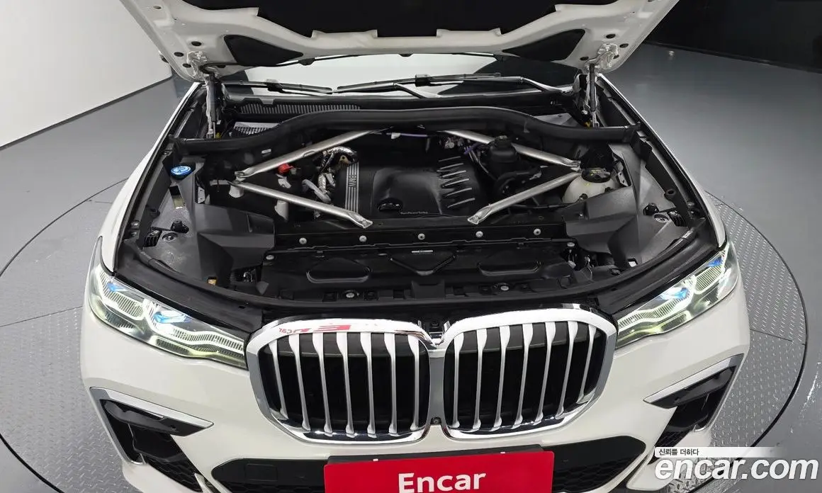 BMW X7 2021 3.0 автомат (гидро), фото 6