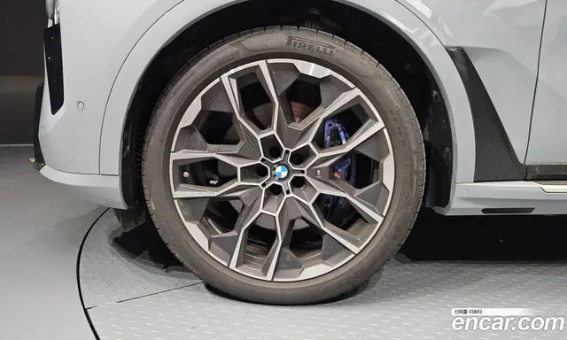 BMW X7 2024 3.0 автомат (гидро), миниатюра 5